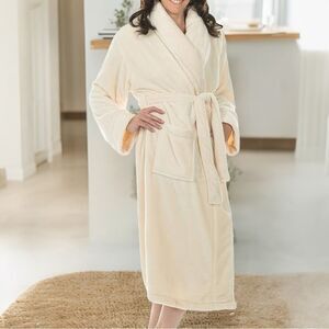 Circe Unisex Fluffy Belted Long Robe